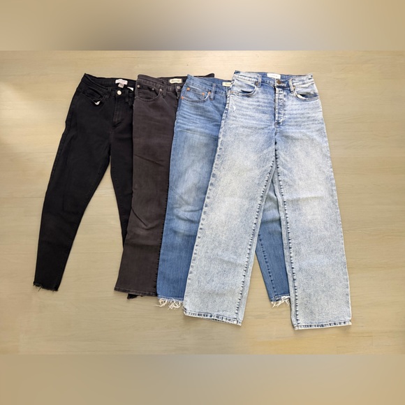 Judy Blue Denim - Lot 4 Pairs Women's Straight Leg Jeans - Black, Gray, Blue Size 26